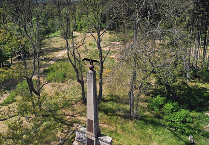 Františkův obelisk - letecký pohled před restarováním | © Jaroslav Kocourek